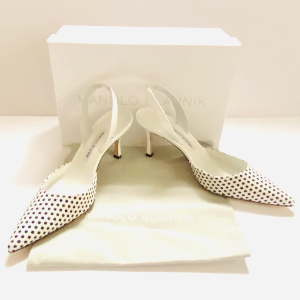 NWT: MANOLO BLAHNIK | White with Black Polkadots Carolyne Kitten-Heel Pumps - Picture 8 of 11